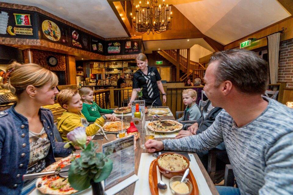 Pannenkoek of pizza eten bij Hotel Havezate Marveld